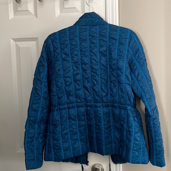 CAbi size Medium lightweight jacket - Picture 5 of 5